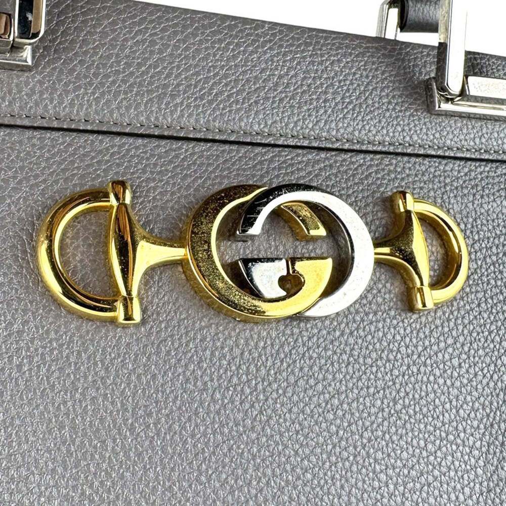 GUCCI Gray Leather Shoulder Bag - Picture 12 of 14
